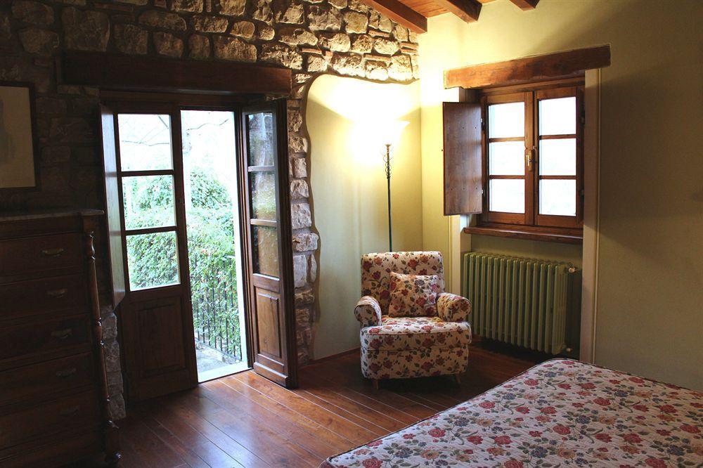 Maison d'hôtes Borgo Corsignano à Poppi Extérieur photo