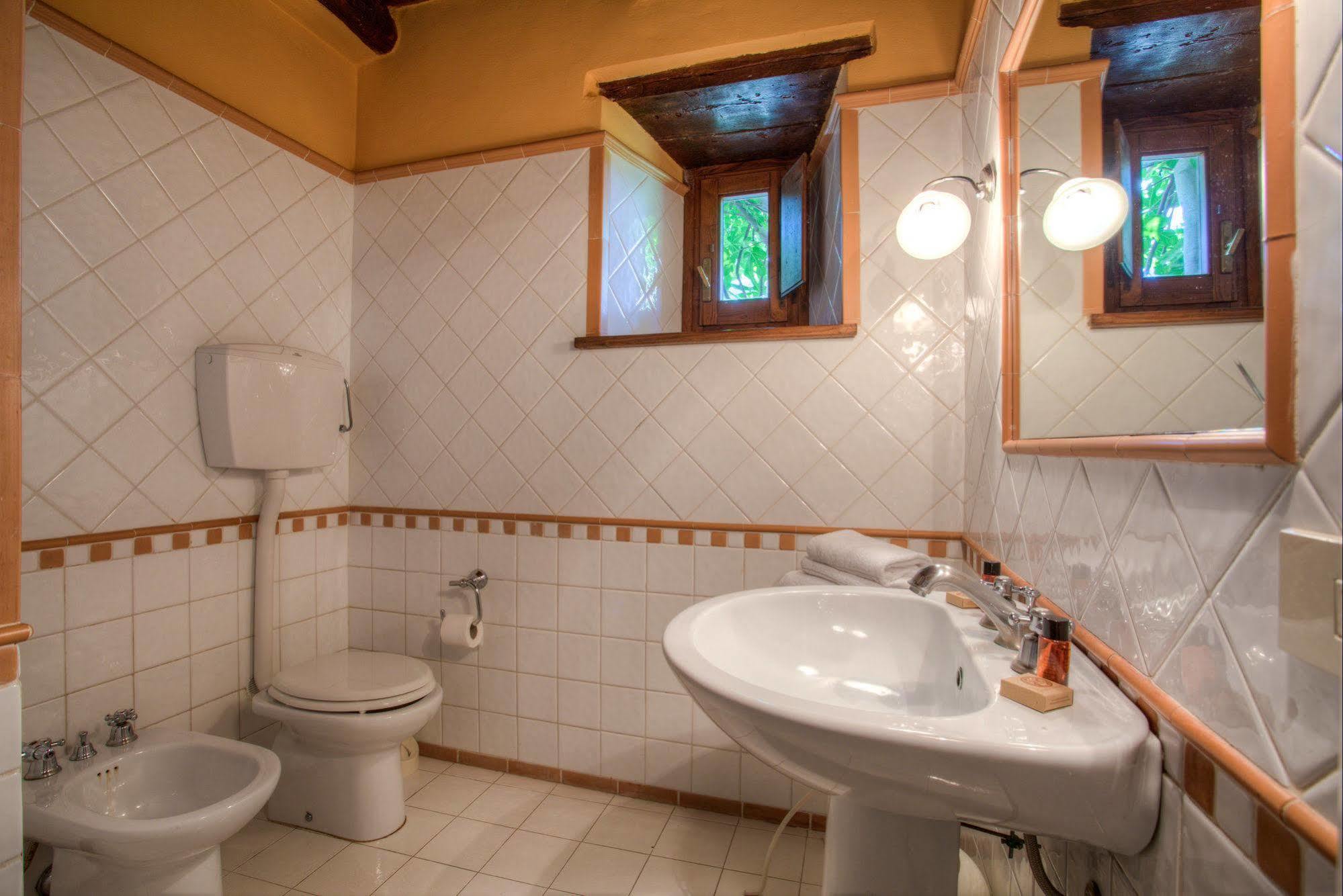 Maison d'hôtes Borgo Corsignano à Poppi Extérieur photo